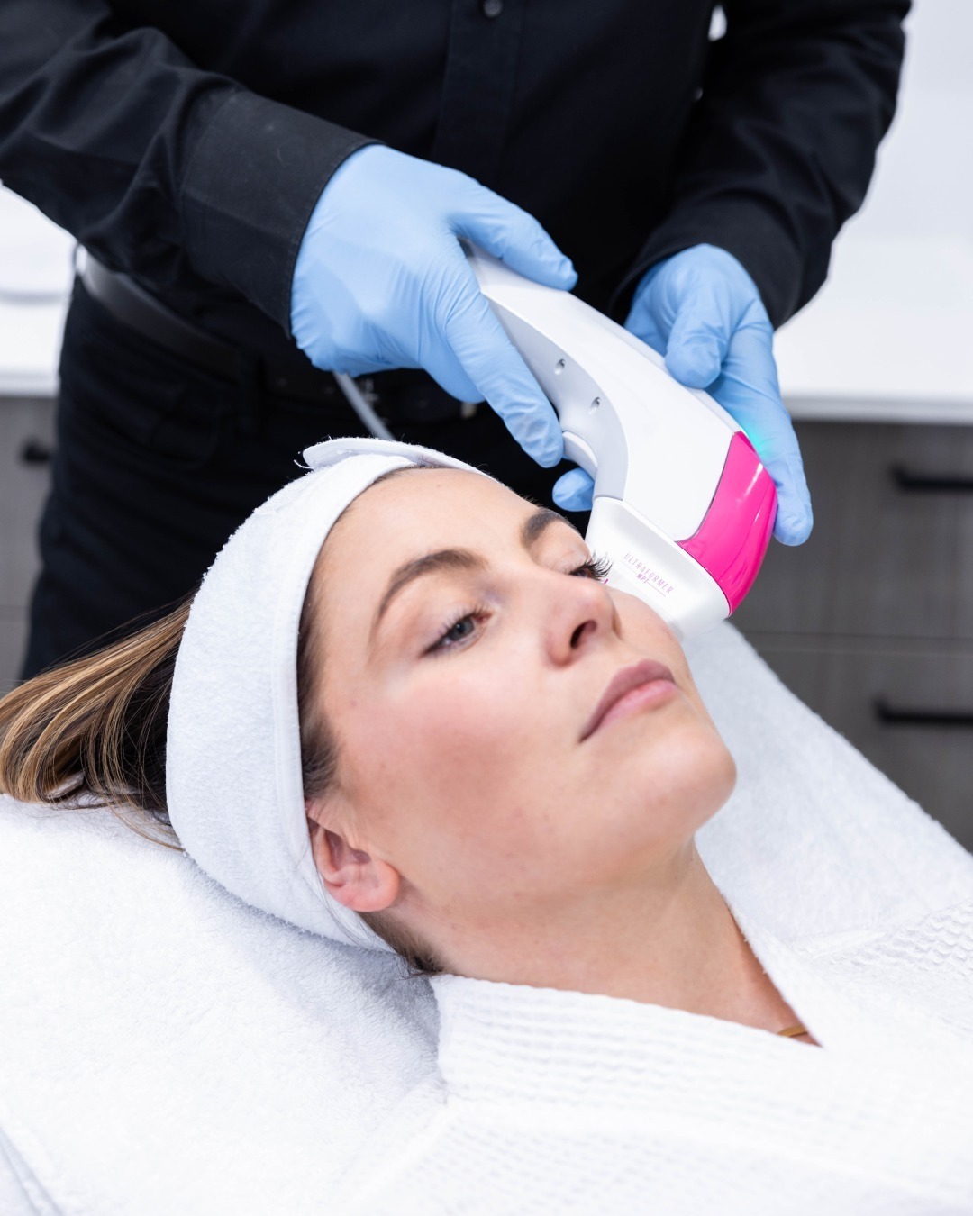 Ultraformer MPT vs Ultraformer 3: Which Non-Surgical Facelift Is Right for You?